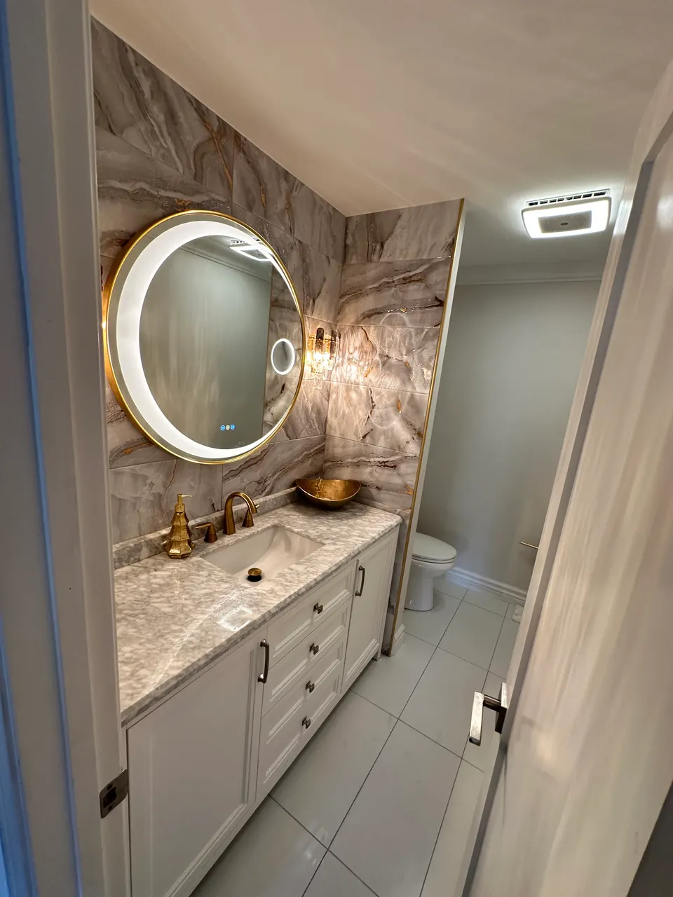 Bathrooms renovation in Metro Detroit